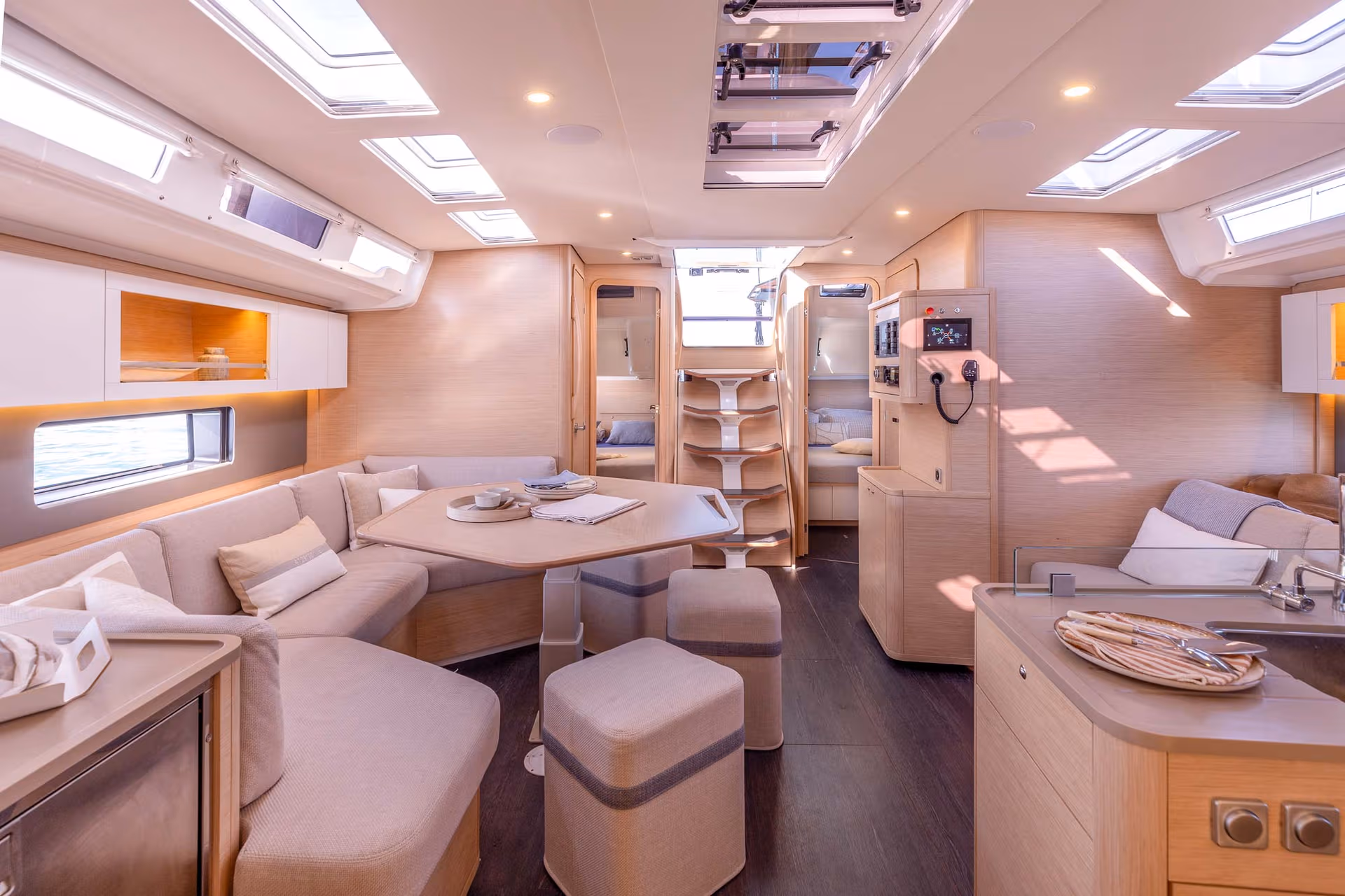 Velero premium para vacaciones navegando por Croacia, Islas Dálmatas